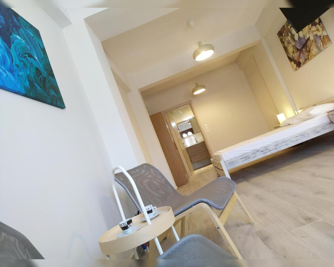 Elias Apartments Нідрі Екстер'єр фото
