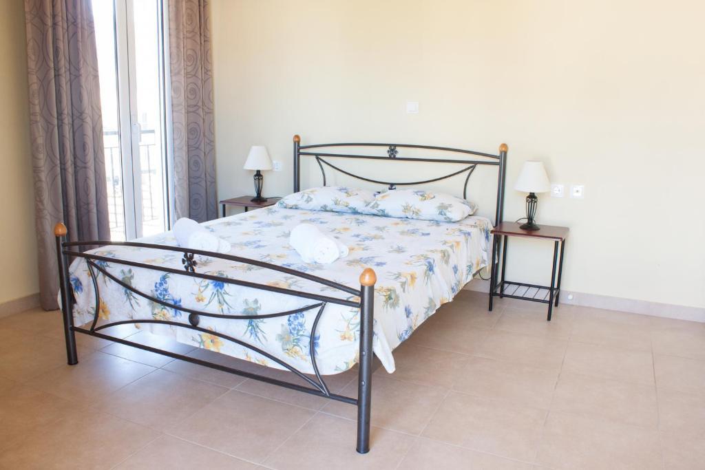 Elias Apartments Нідрі Екстер'єр фото